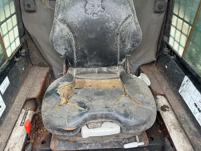 2008 bobcat s300 schranklader defect - afbeelding 11 van  30