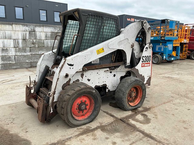2008 bobcat s300 schranklader defect - afbeelding 1 van  30