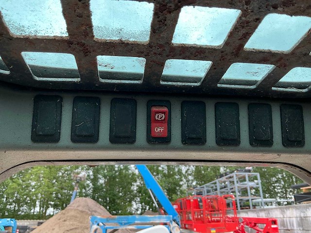 2008 bobcat s300 schranklader defect - afbeelding 14 van  30