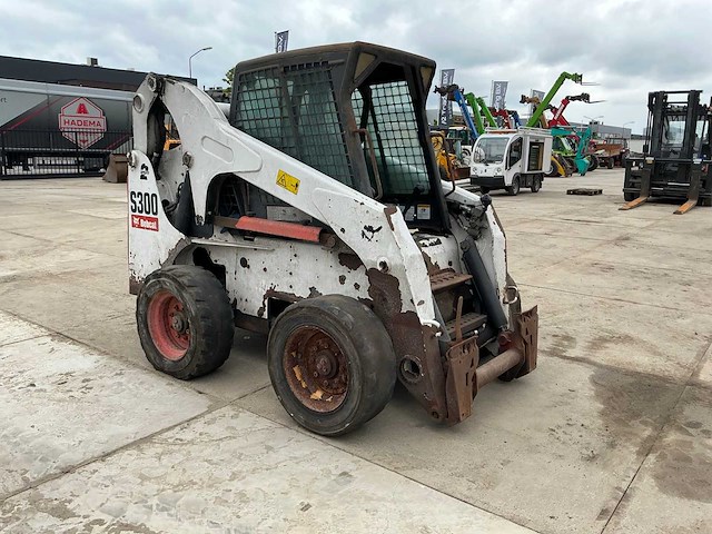 2008 bobcat s300 schranklader defect - afbeelding 28 van  30