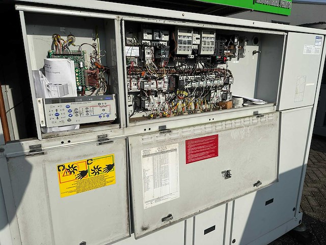 2008 carrier 30ra-240-b1272-pee chiller - afbeelding 7 van  8