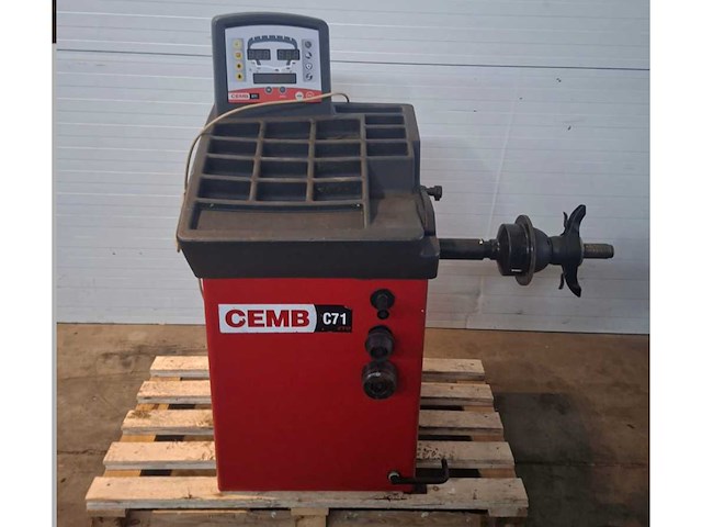 2008 cemb c71 1/2evo banden balanceerapparaat - afbeelding 1 van  6