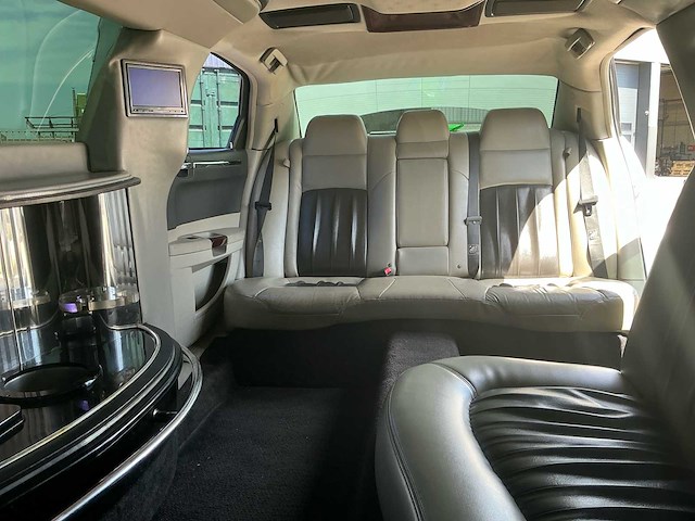 2008 chrysler 300 c limo limousine - afbeelding 24 van  32