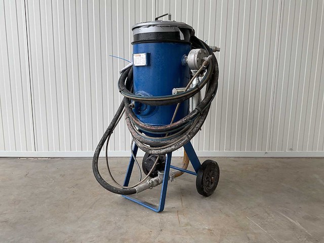 2008 comet industriële stofzuiger - afbeelding 1 van  7