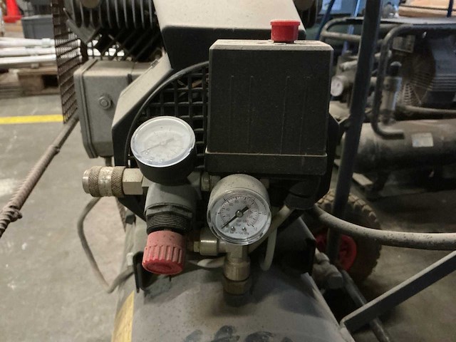 2008 continac e25c11 mobiele luchtcompressor - afbeelding 4 van  6