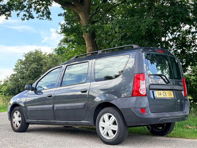 2008 dacia logan mcv 1.6-16v lauréate personenauto - afbeelding 1 van  1