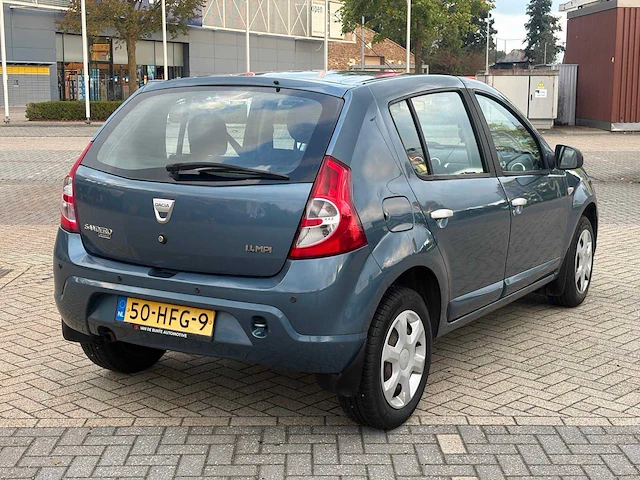 2008 dacia sandero 1.4 lauréate personenauto - afbeelding 4 van  9
