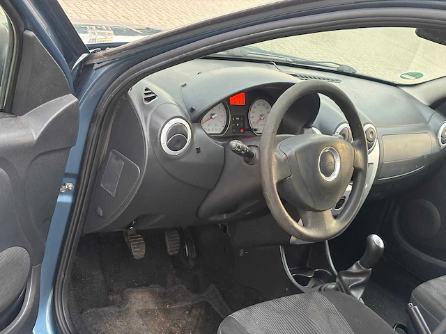 2008 dacia sandero 1.4 lauréate personenauto - afbeelding 6 van  9