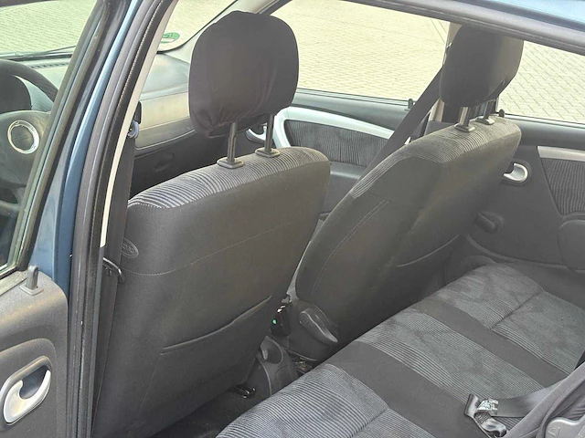 2008 dacia sandero 1.4 lauréate personenauto - afbeelding 7 van  9