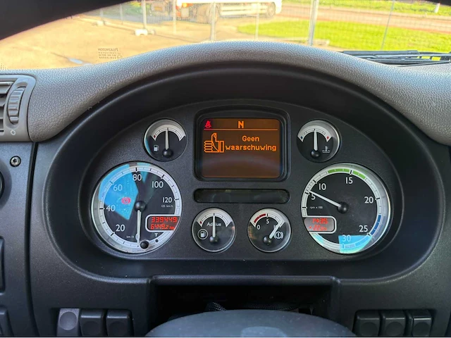 2008 daf cf laadkraan vrachtwagen - afbeelding 3 van  39