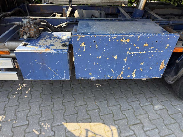2008 daf lf vrachtwagen met hiab autolaadkraan - afbeelding 35 van  41