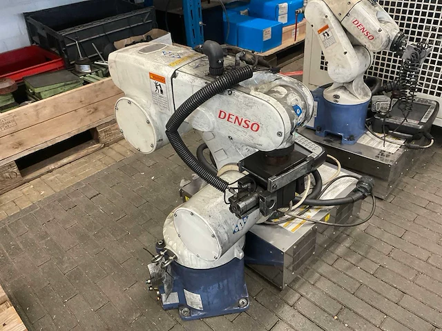 2008 denso vs-6556gm-b industriële robot - afbeelding 4 van  11