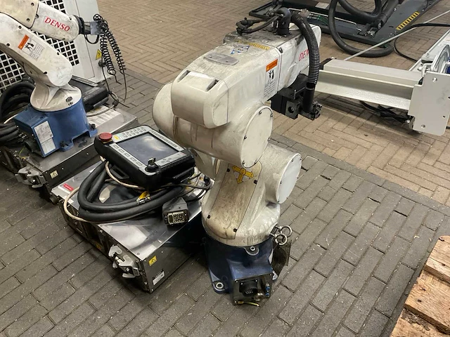 2008 denso vs-6556gm-b industriële robot - afbeelding 5 van  11