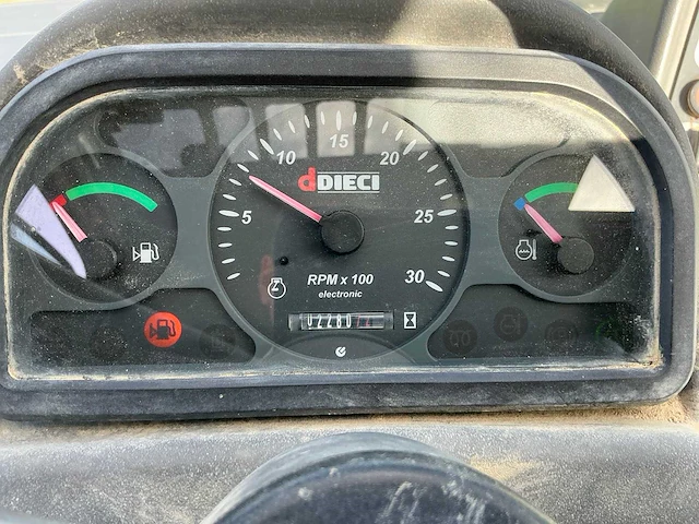 2008 dieci 40.13 runner verreiker - afbeelding 14 van  18