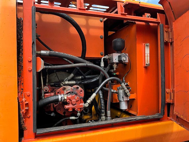 2008 doosan s155lc-v rupsgraafmachine - afbeelding 35 van  41
