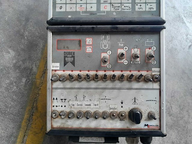2008 dubex actor 99007 getrokken veldspuit – 5.000 liter – 45 m - afbeelding 2 van  11