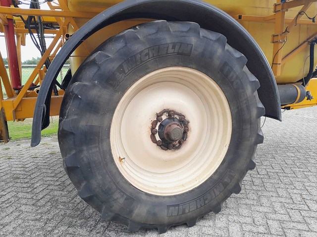 2008 dubex actor 99007 getrokken veldspuit – 5.000 liter – 45 m - afbeelding 10 van  11