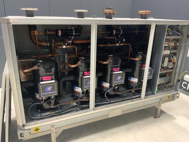 2008 dynaciat lg lgp 600v chiller (c) - afbeelding 9 van  12
