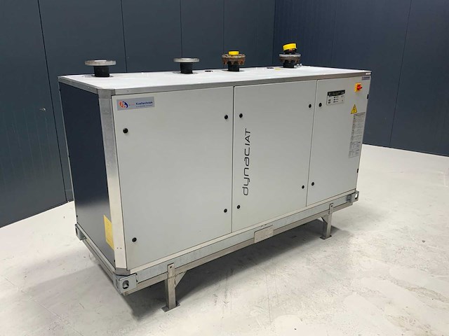 2008 dynaciat lg lgp 600v chiller (c) - afbeelding 1 van  10