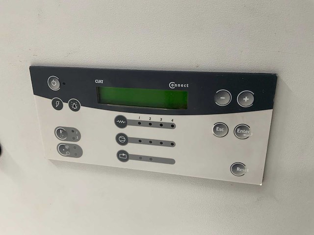 2008 dynaciat lg lgp 600v chiller (c) - afbeelding 7 van  10