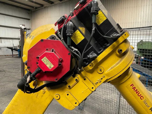 2008 fanuc r-2000ib 210f transportrobot - afbeelding 4 van  33