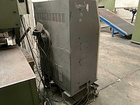 2008 fanuc r-2000ib 210f transportrobot - afbeelding 16 van  33
