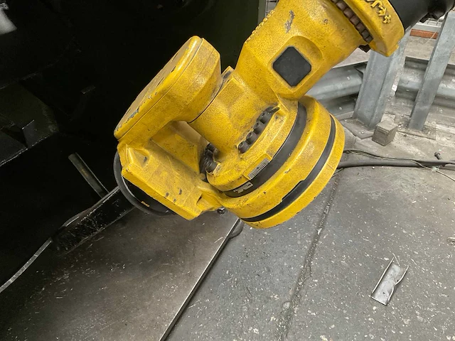 2008 fanuc r-2000ib 210f transportrobot - afbeelding 26 van  33