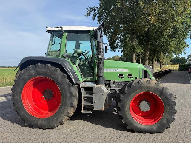 2008 fendt 820 vario tms 4wd – 205 pk – fronthef – geveerde vooras-luchtremmen - afbeelding 6 van  16