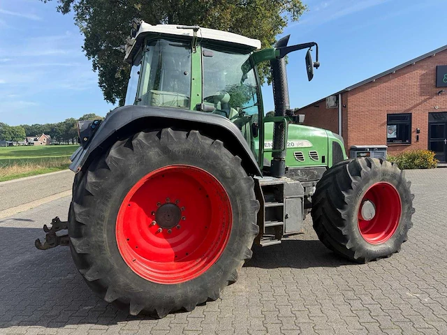 2008 fendt 820 vario tms 4wd – 205 pk – fronthef – geveerde vooras-luchtremmen - afbeelding 7 van  16