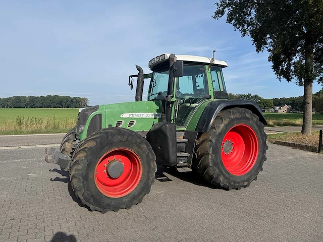 2008 fendt 820 vario tms 4wd – 205 pk – fronthef – geveerde vooras-luchtremmen - afbeelding 1 van  16