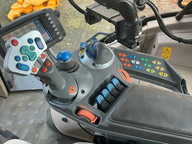 2008 fendt 924 vario vierwielaangedreven landbouwtractor - afbeelding 27 van  47