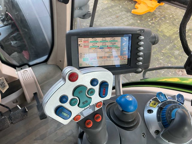 2008 fendt 924 vario vierwielaangedreven landbouwtractor - afbeelding 28 van  47