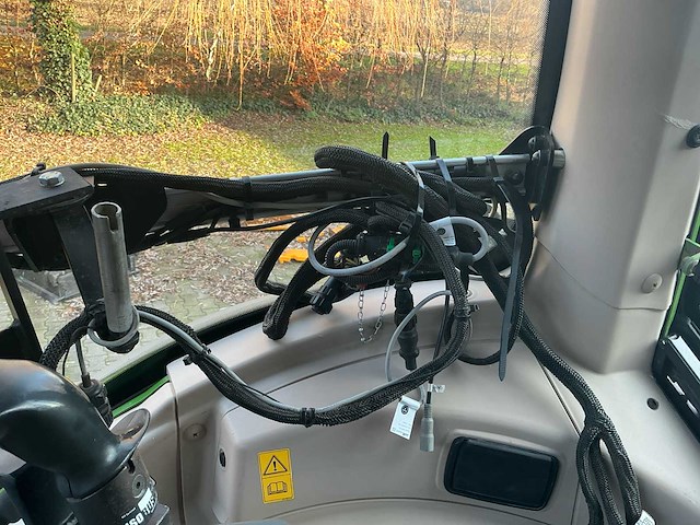 2008 fendt 924 vario vierwielaangedreven landbouwtractor - afbeelding 32 van  47