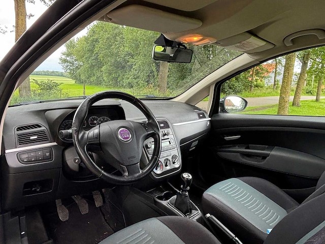 2008 fiat grande punto 1.2 dynamic airco personenauto - afbeelding 15 van  18