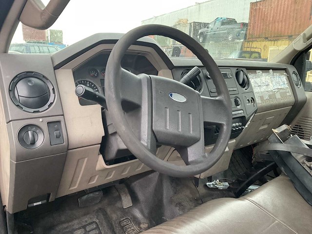 2008 ford f 350 vliegtuigsleper - afbeelding 12 van  13