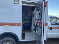 2008 ford f-350 xlt super duty ambulance bedrijfswagens - afbeelding 1 van  34