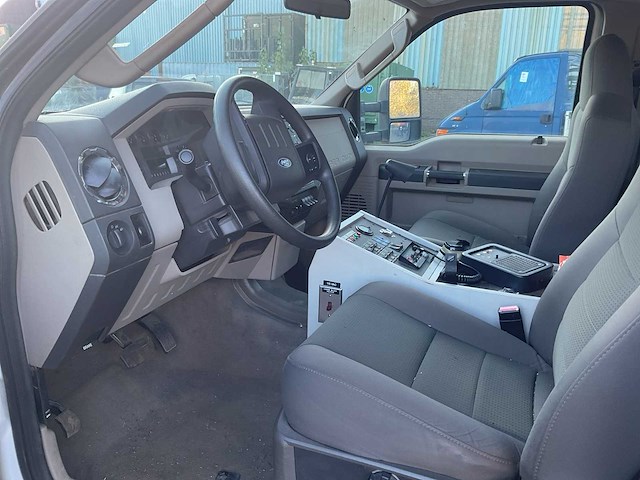 2008 ford f-350 xlt super duty ambulance bedrijfswagens - afbeelding 34 van  34