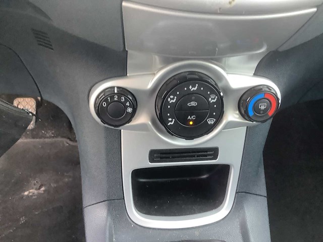 2008 ford fiesta 1.25 titanium personenauto - afbeelding 1 van  7