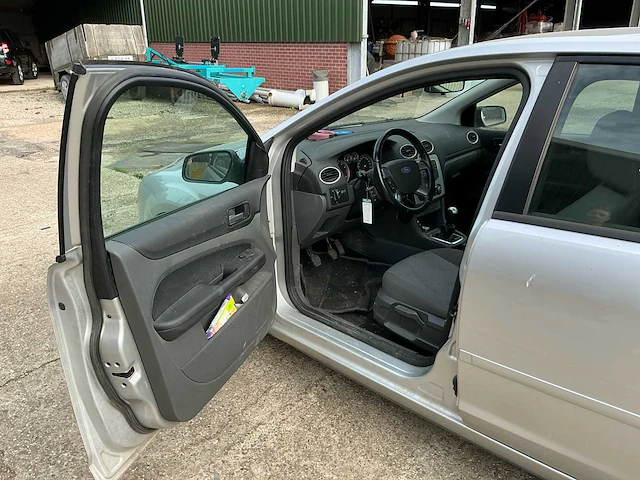 2008 ford focus 1.6-16v ambiente personenauto - afbeelding 6 van  16