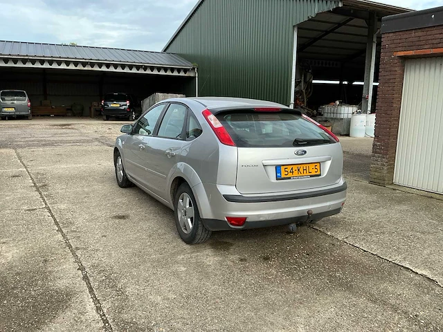 2008 ford focus 1.6-16v ambiente personenauto - afbeelding 11 van  16