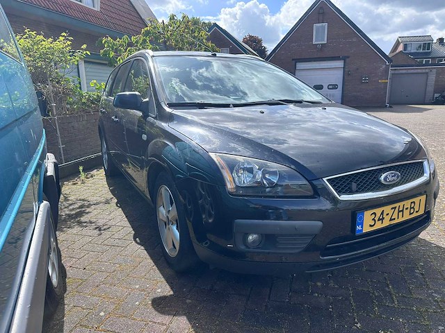 2008 ford focus wagon 1.8-16v amb. flexif. personenauto - afbeelding 3 van  10