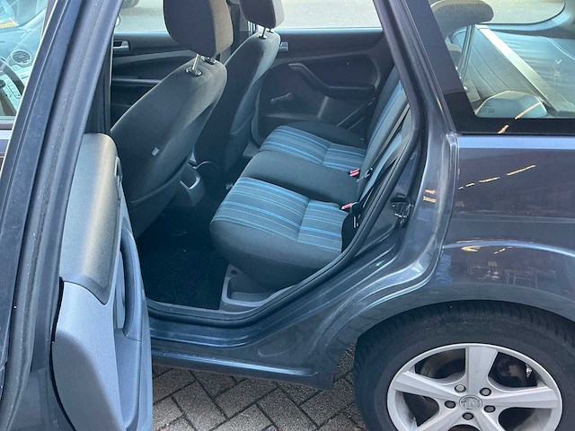 2008 ford focus wagon personenauto (62-gpd-4) - afbeelding 19 van  46