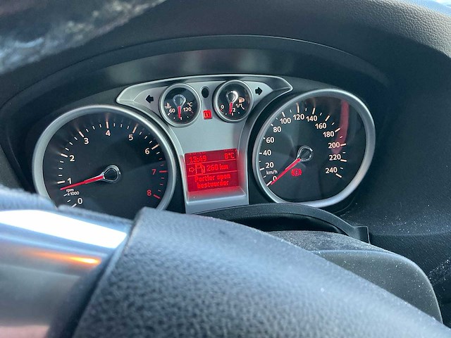 2008 ford focus wagon personenauto (62-gpd-4) - afbeelding 35 van  46