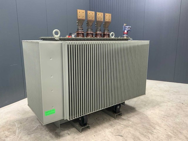 2008 france olie transformator 3150kva - afbeelding 1 van  8