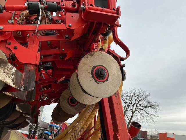 2008 gaspardo mti 3 punts gedragen mais zaaimachine 12 rij - afbeelding 7 van  30