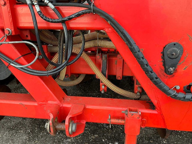 2008 gaspardo mti 3 punts gedragen mais zaaimachine 12 rij - afbeelding 17 van  30