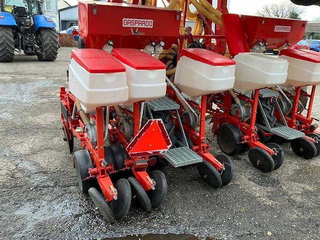 2008 gaspardo mti 3 punts gedragen mais zaaimachine 12 rij - afbeelding 29 van  30
