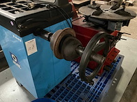 2008 giuliano s 449/2 banden balanceerapparaat - afbeelding 2 van  5