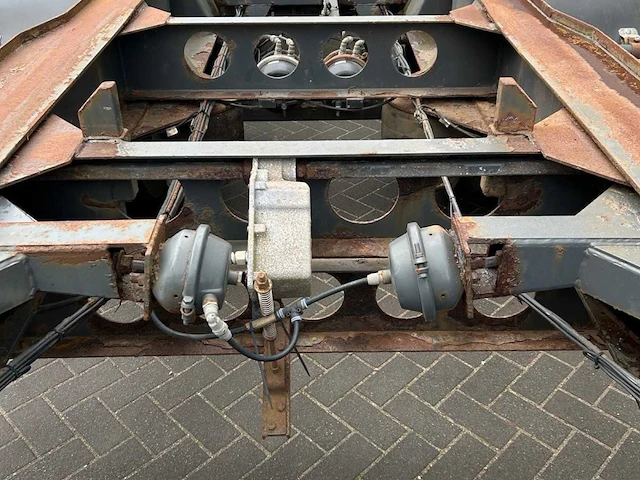 2008 gs meppel ainc-2000 mr containerchassis – 20.000 kg – luchtgeveerd – nl registratie - afbeelding 5 van  7