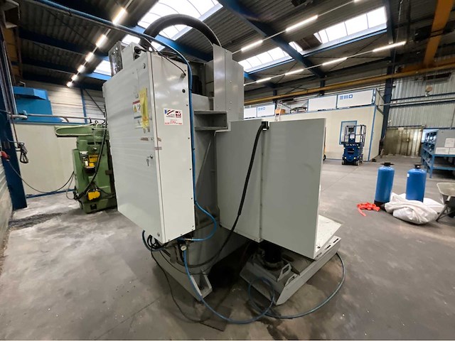 2008 haas tm-3he cnc verticale freesmachine - afbeelding 15 van  19
